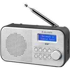 Radio portatile Majestic DAB/DAB+/FM economica in offerta: da Eurospin venduta al prezzo di 29 euro!